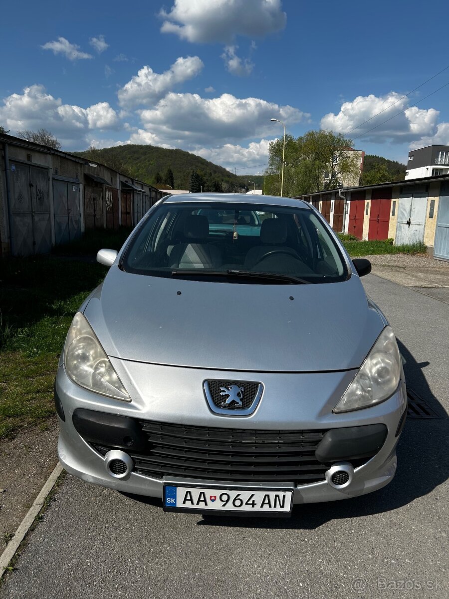 Predám Peugeot 307 2005