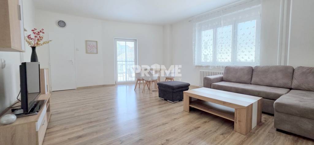 PRIESTRANNÝ 2i byt, BLUMENTÁL, LOGGIA, Wilsonova ulica, Star