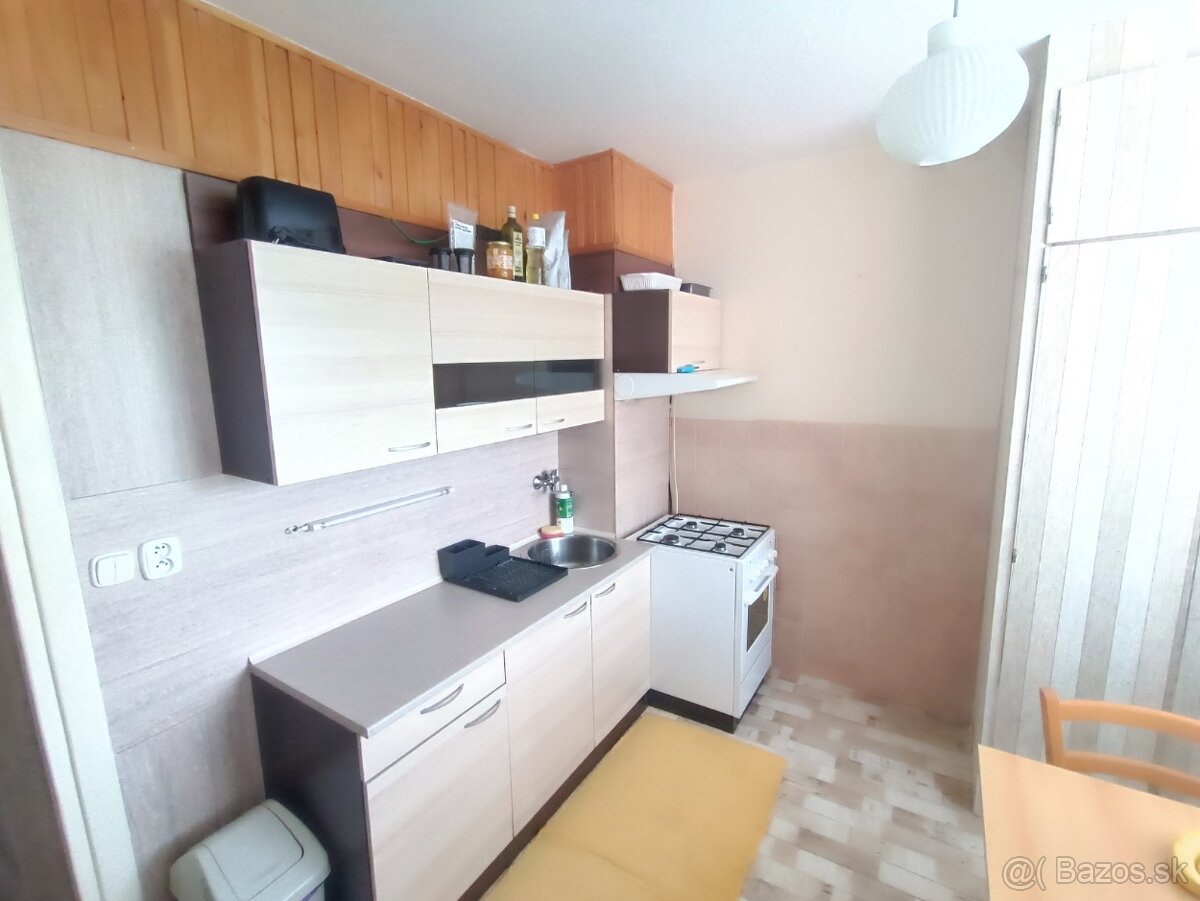 Predaj 3 izb.byt s dvoma loggiami,90 m2 - Vlčince, Žilina