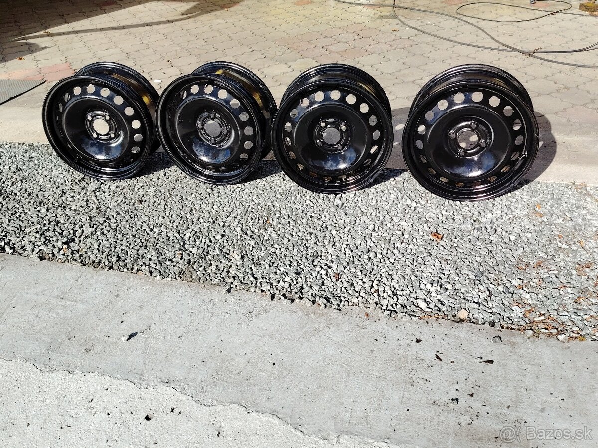 Plechové disky 4x100 R15 Renault