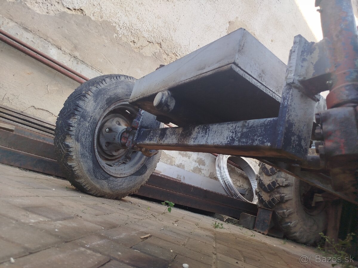 Malotraktor Predná náprava