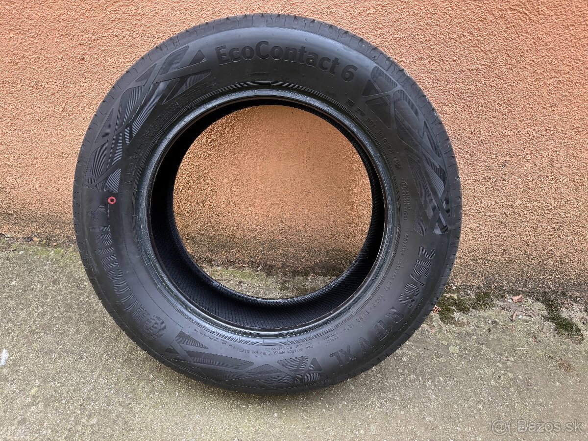 Continental Ecocontact 6 215/65 R17