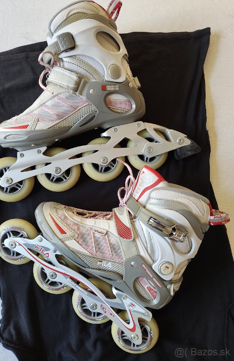 In line korčule FILA
