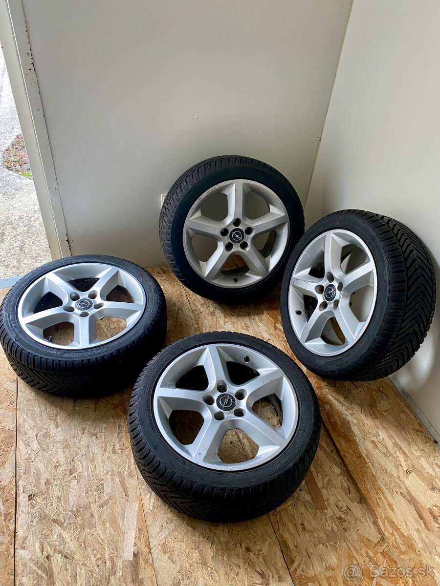 ALU disky Opel 17” + pneu 225/45 ZR17 Kormoran All Season
