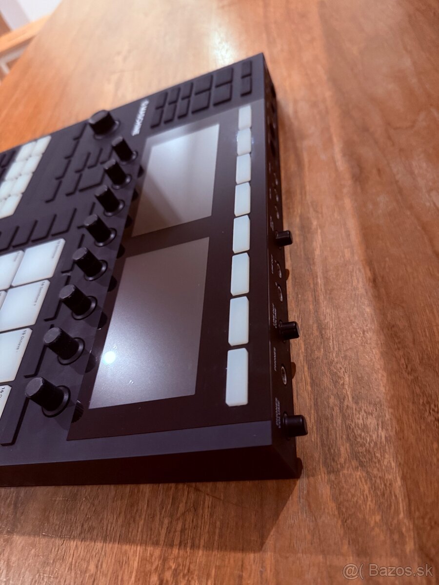 Native Instruments MASCHINE MK3 + Maschine 3