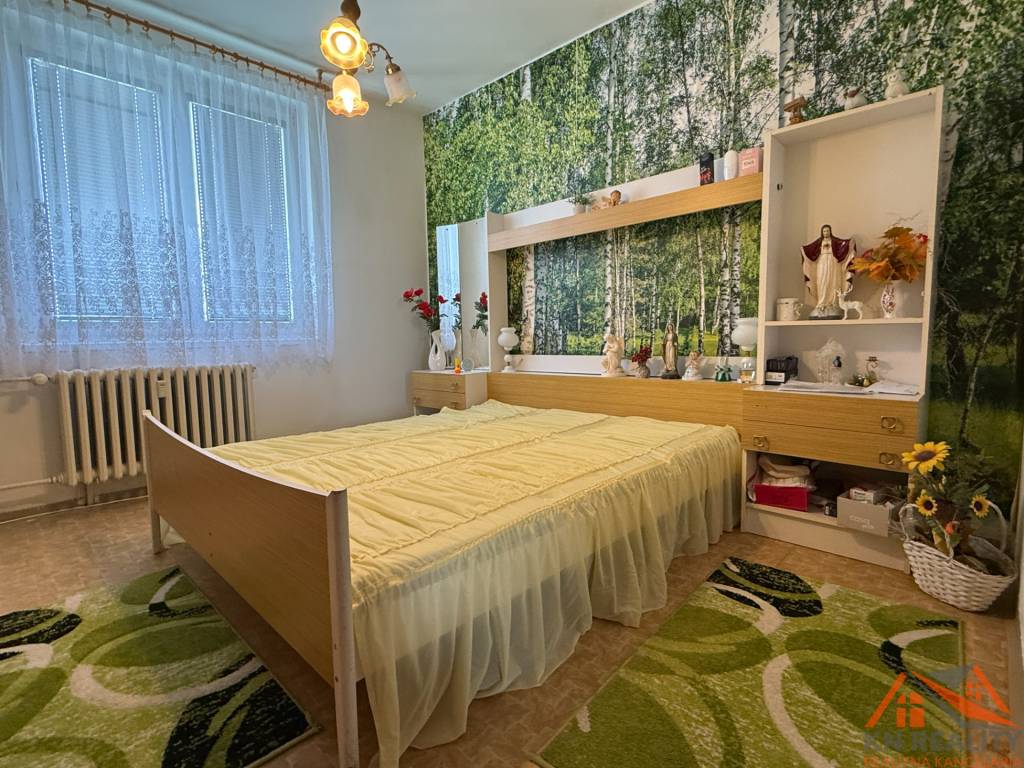 VÝBORNÁ LOKALITA Veľkometrážny 3 izbový byt s loggiou Galan