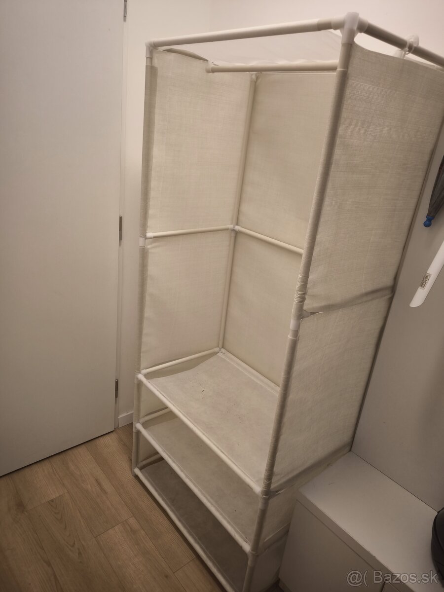 Látková šatníková skrinka