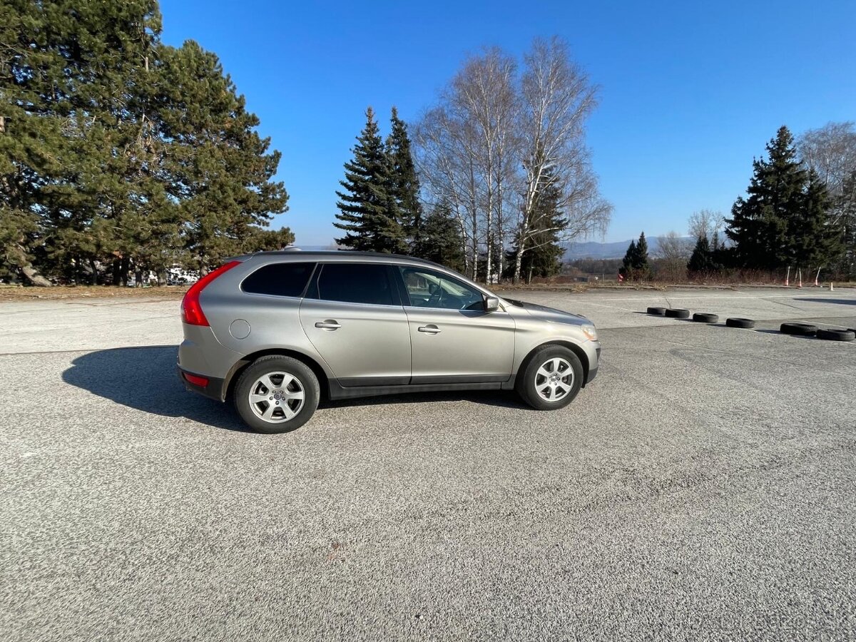 Volvo XC60 2.4D AWD