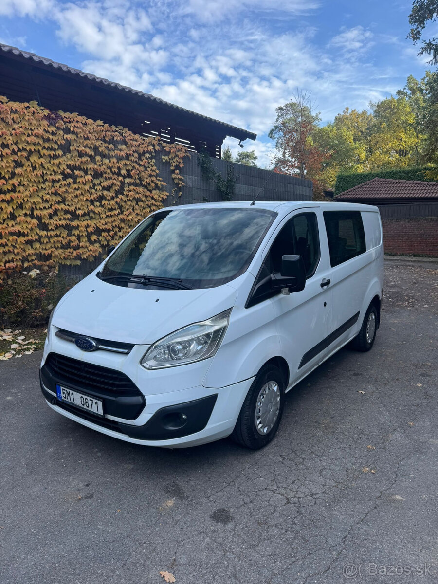 Ford Transit Custom 2.2 TDCi – 6 míst, 2014, tažné 3,1t