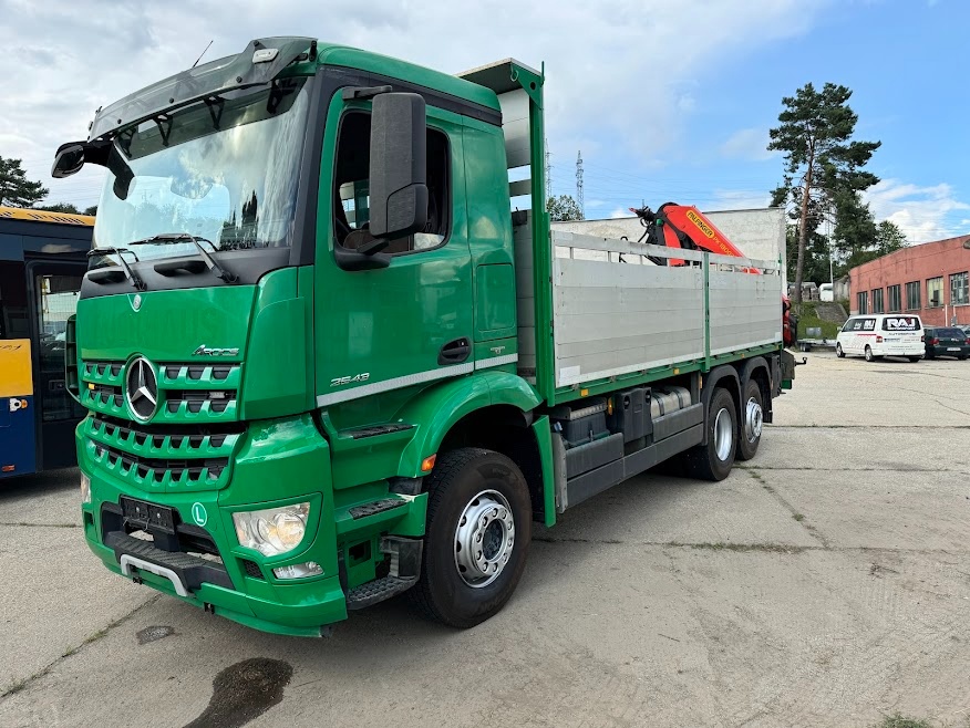 MERCEDES EURO 6 Valník s hydraulickou rukou PALFINGER ,EURO6