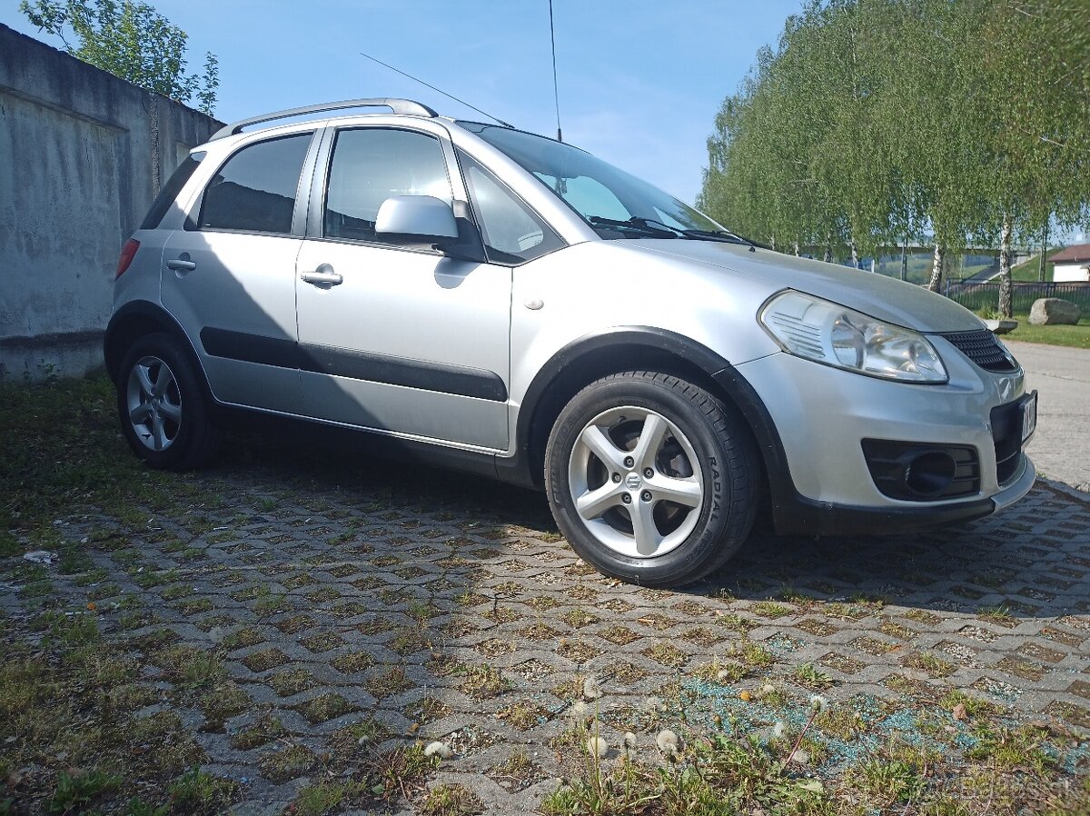 Suzuki SX4