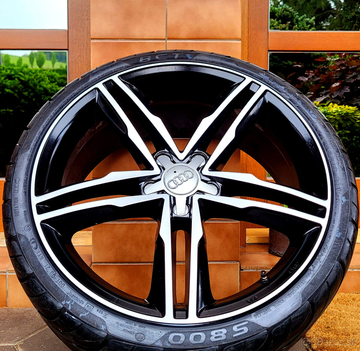 alu R19 5x112, pneu 235/35, Audi A4, VW Passat, SuperB...