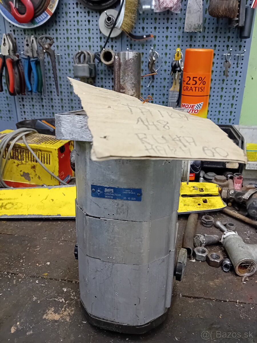 Hydraulické čerpadlo zubové vymontované t148, ruka Hara 60