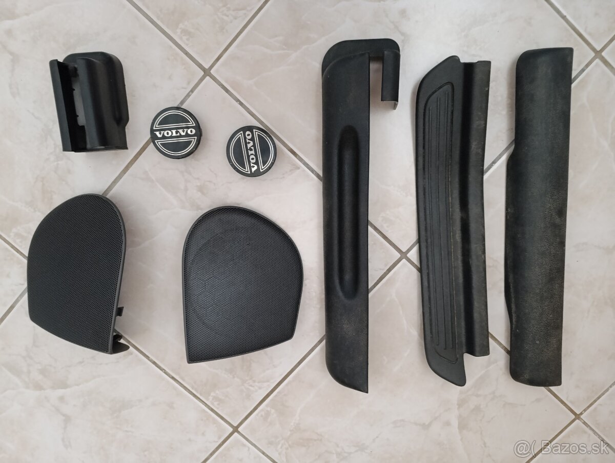 Volvo V40/S40 plasty interieru,kryty reproduktorov