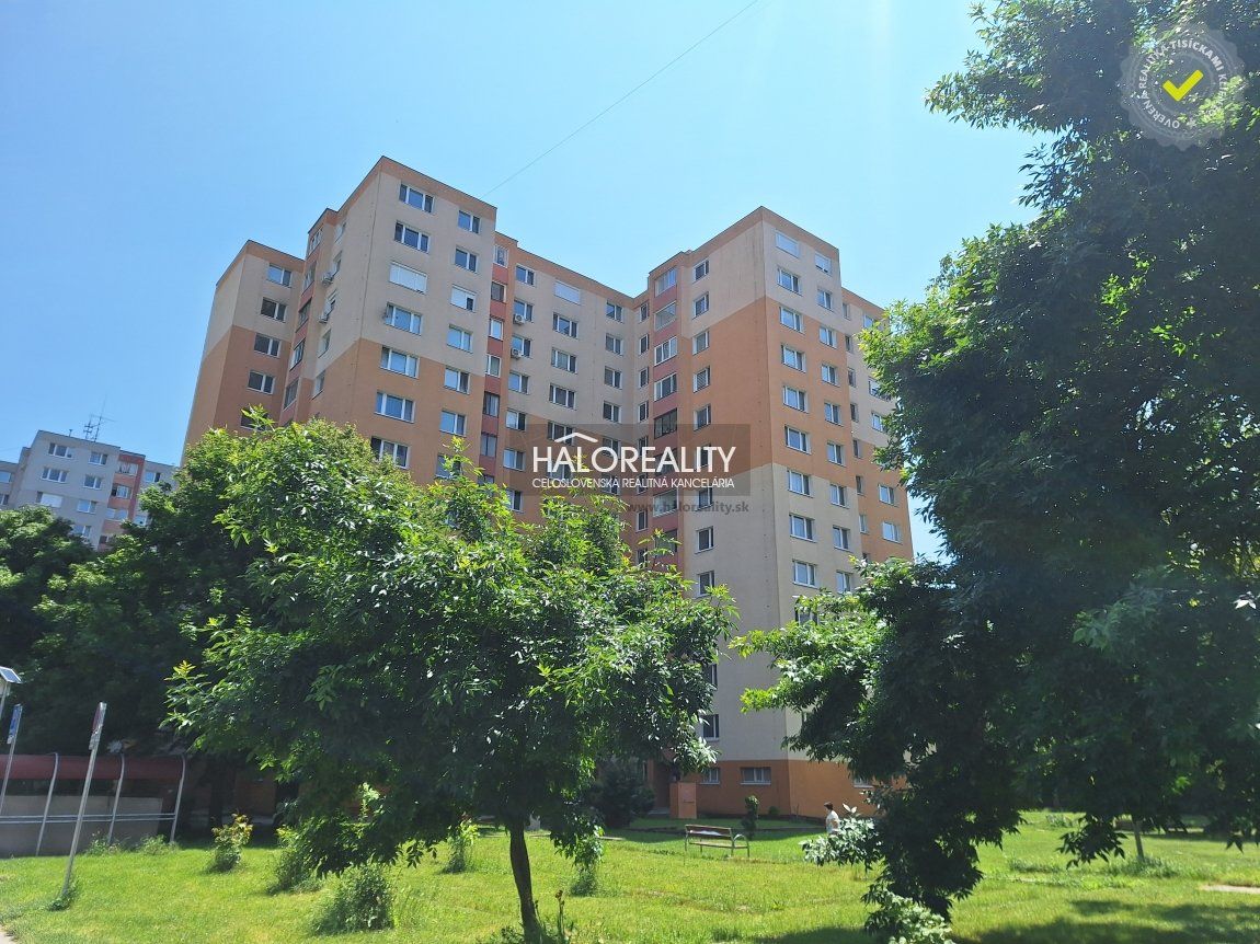 HALO reality - Predaj, trojizbový byt Bratislava Petržalka, 