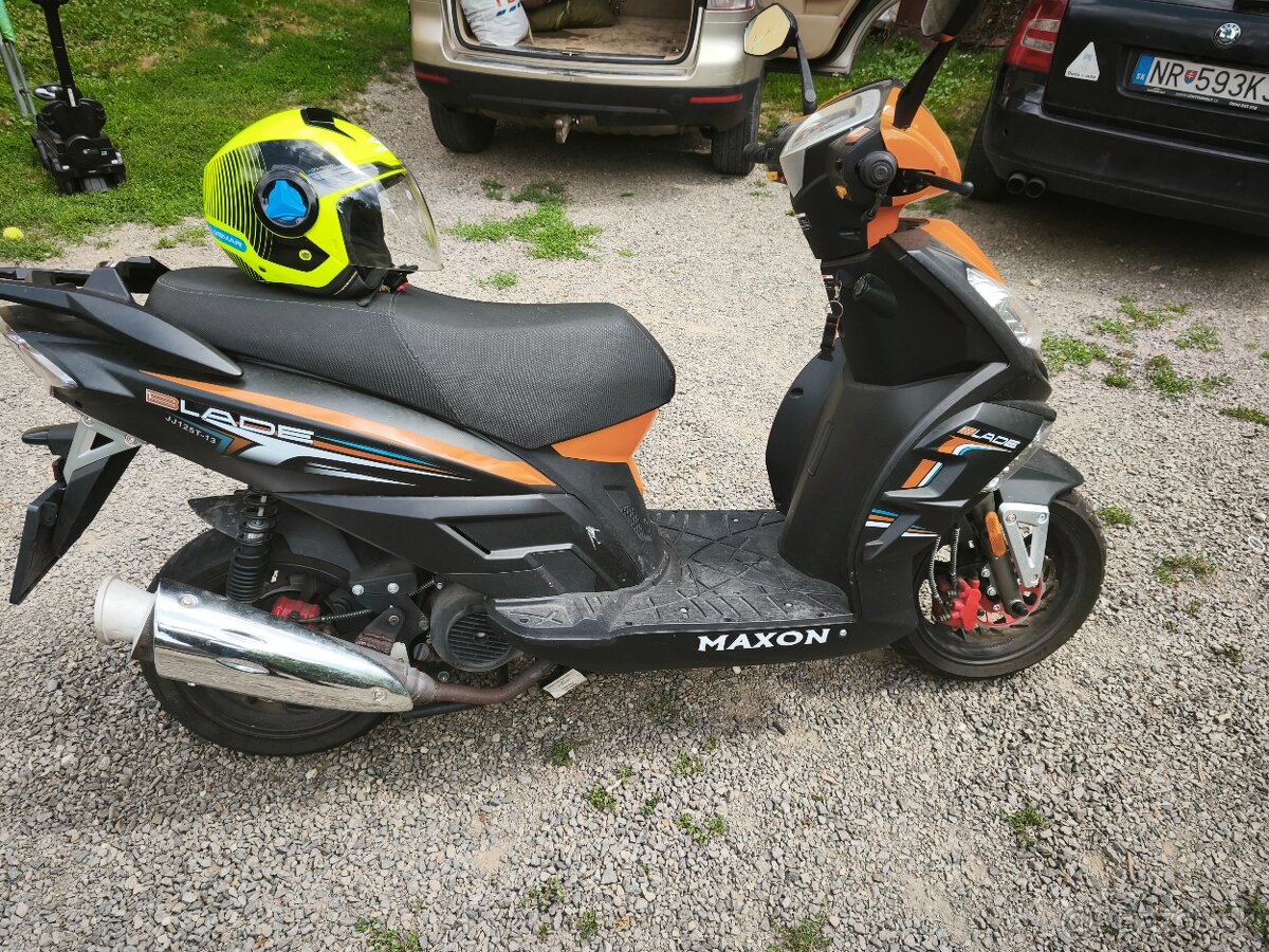 Skúter maxon 125