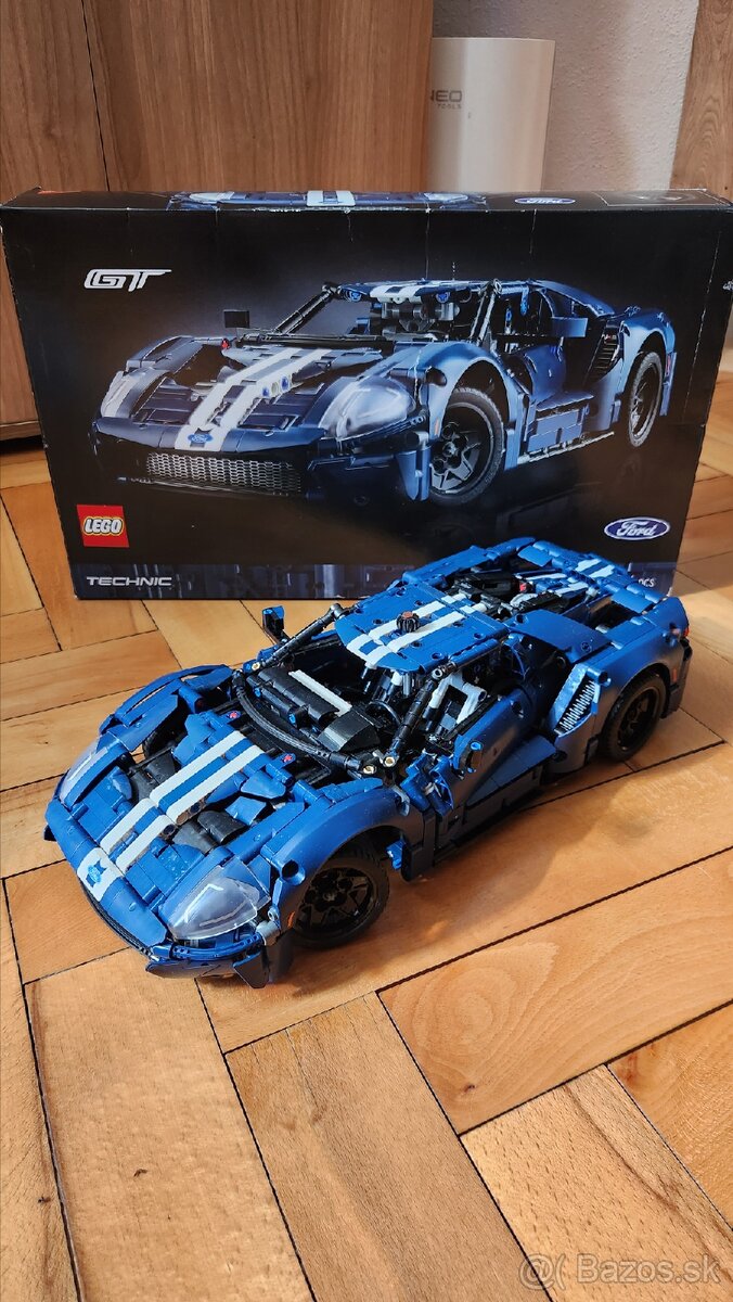 LEGO® Technic 42154 2022 Ford GT