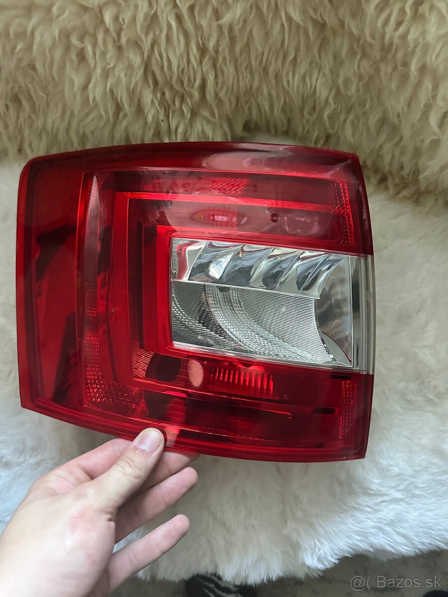 Škoda octavia 3 zadné svetlo