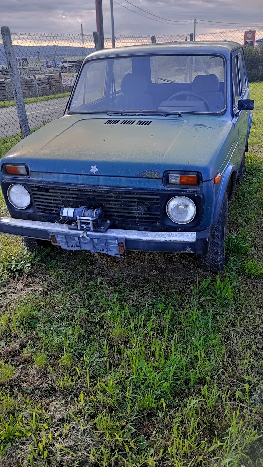 Lada Niva nepojazdná