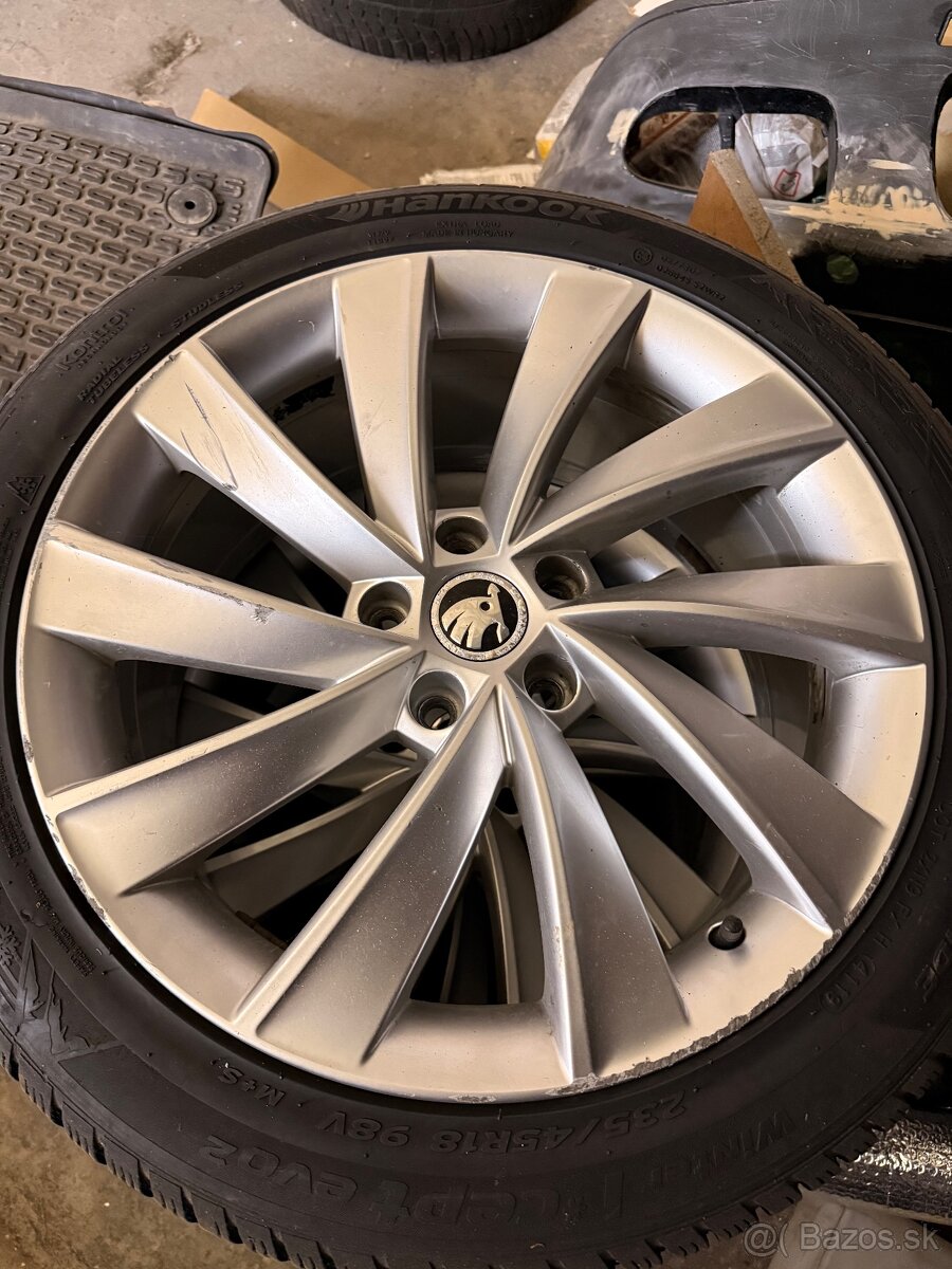 5x112 r18 Zimné (origo. Superb 3)