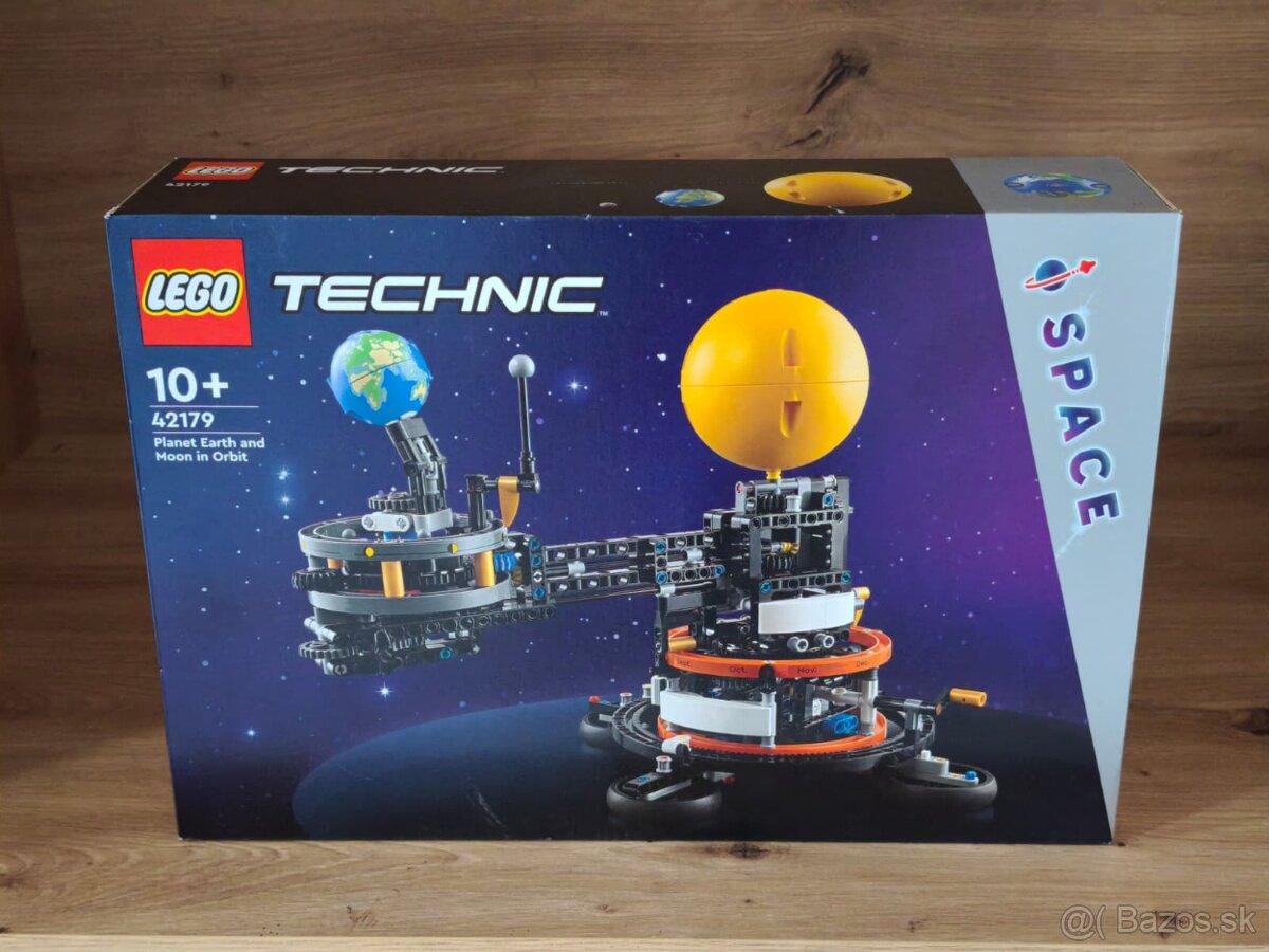 Predám LEGO Technic 42179 Planéta Zem a Mesiac