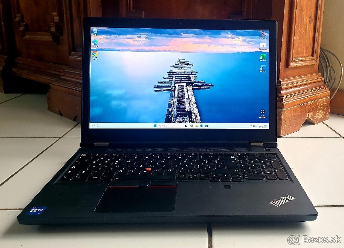 Lenovo ThinkPad P15 Gen 2 i7-11Gen/32GB/2/512SSD silná batt
