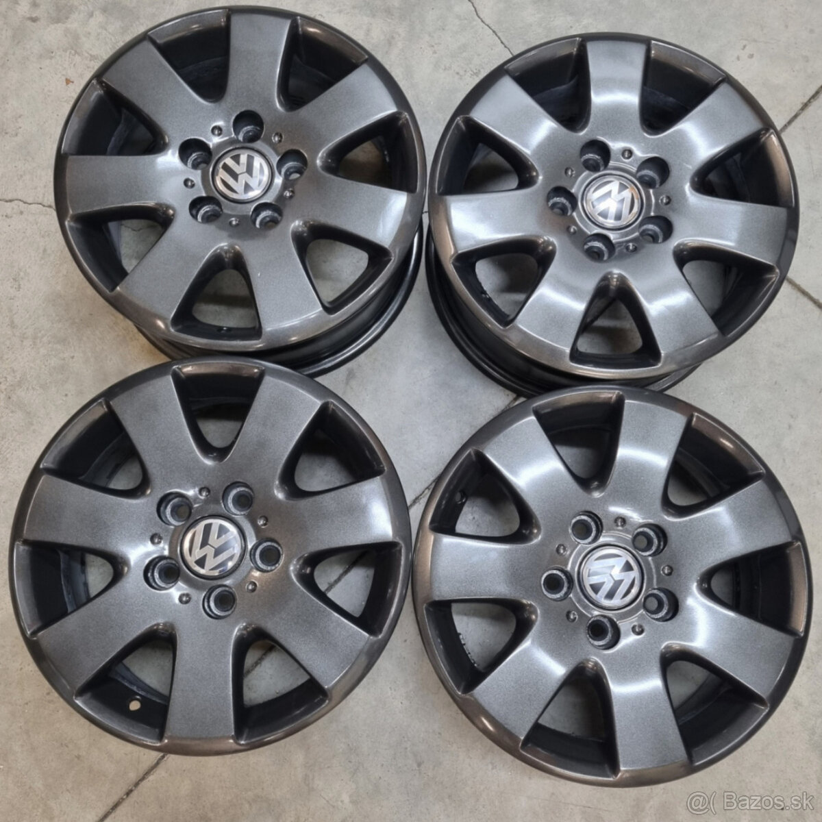 Hliníkové Volkswagen disky 5x120 R16 6,5J ET51