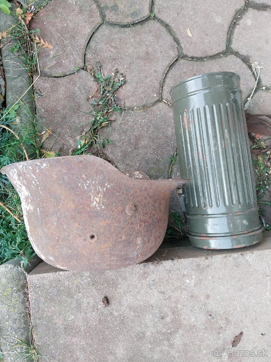 Nemecka prilba puzdro na masku