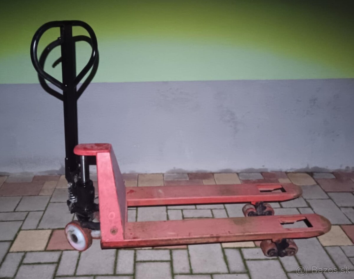 paletovy vozik nv 2000 Bardejov