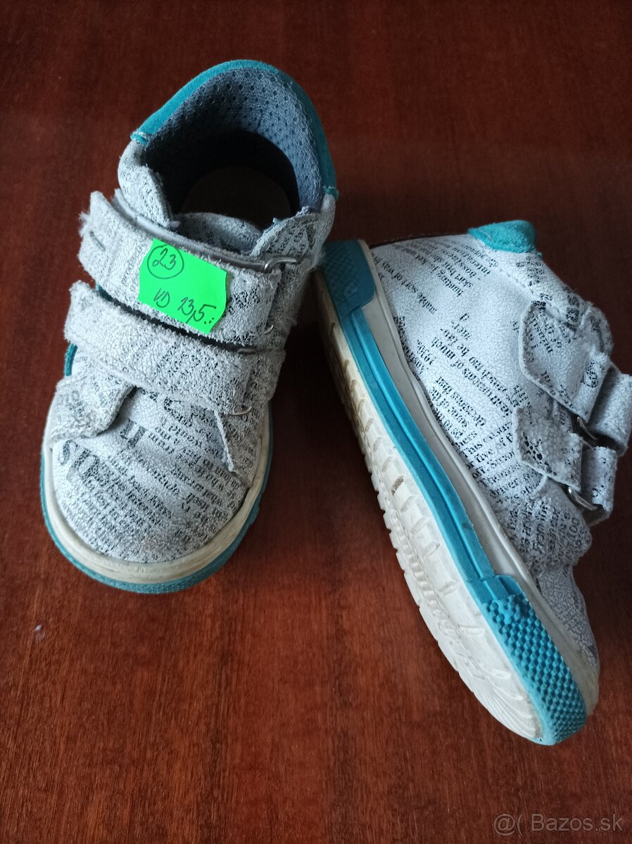 Obuv veľ. 23 darujem