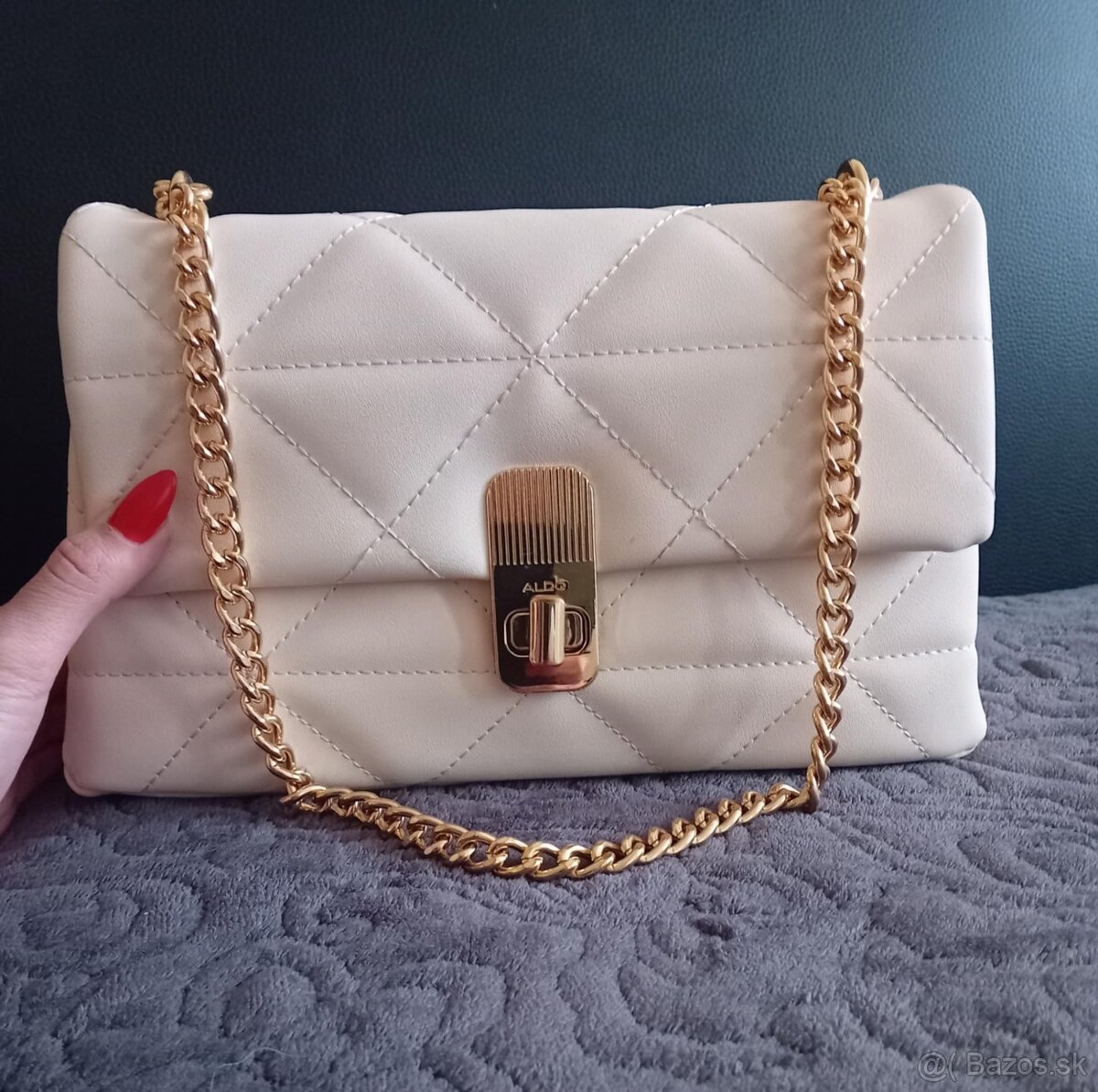 Nová dámska béžová kabelka ALDO so zlatými aplikáciami