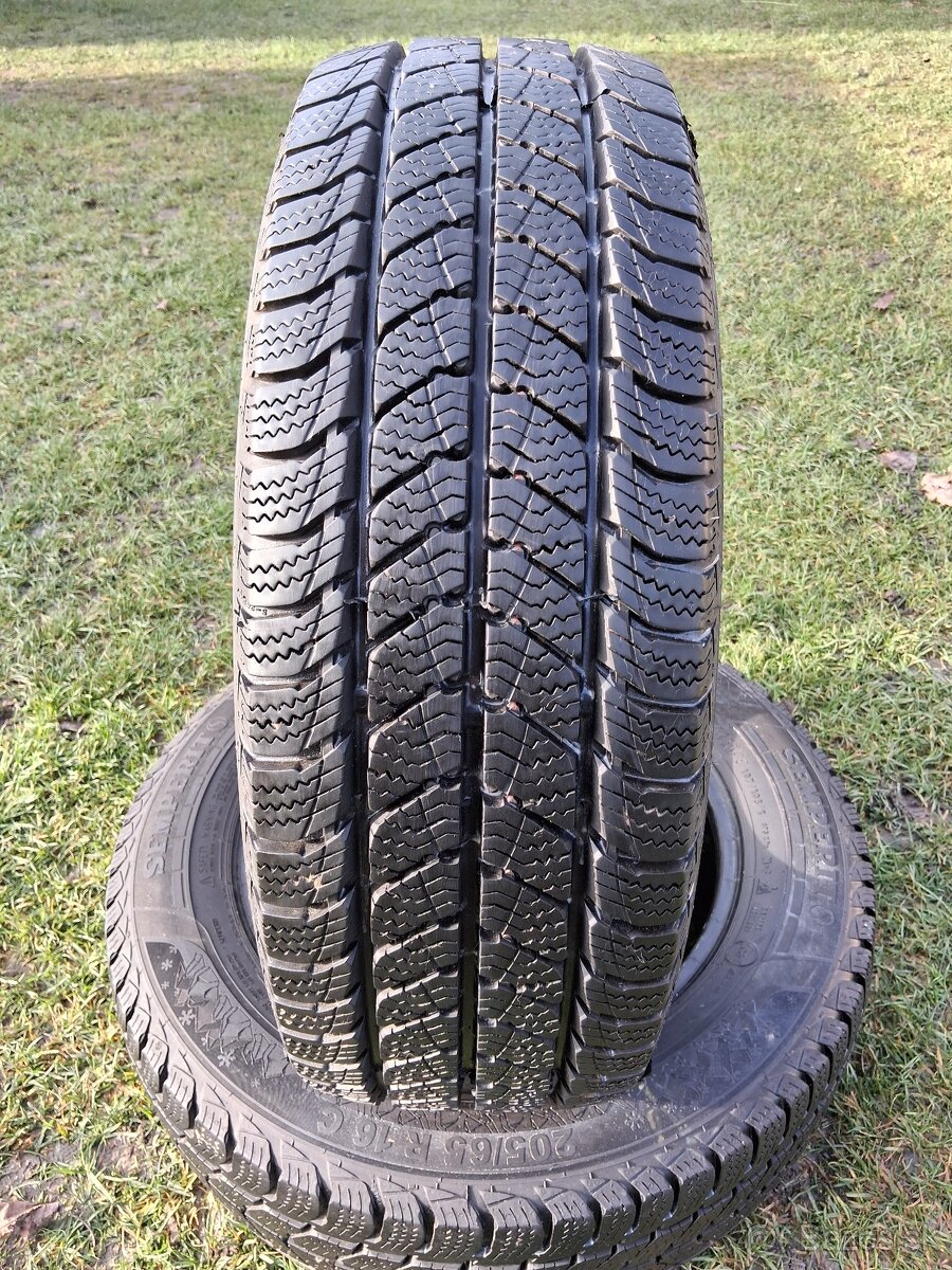 205/65 r16C zimne pneumatiky