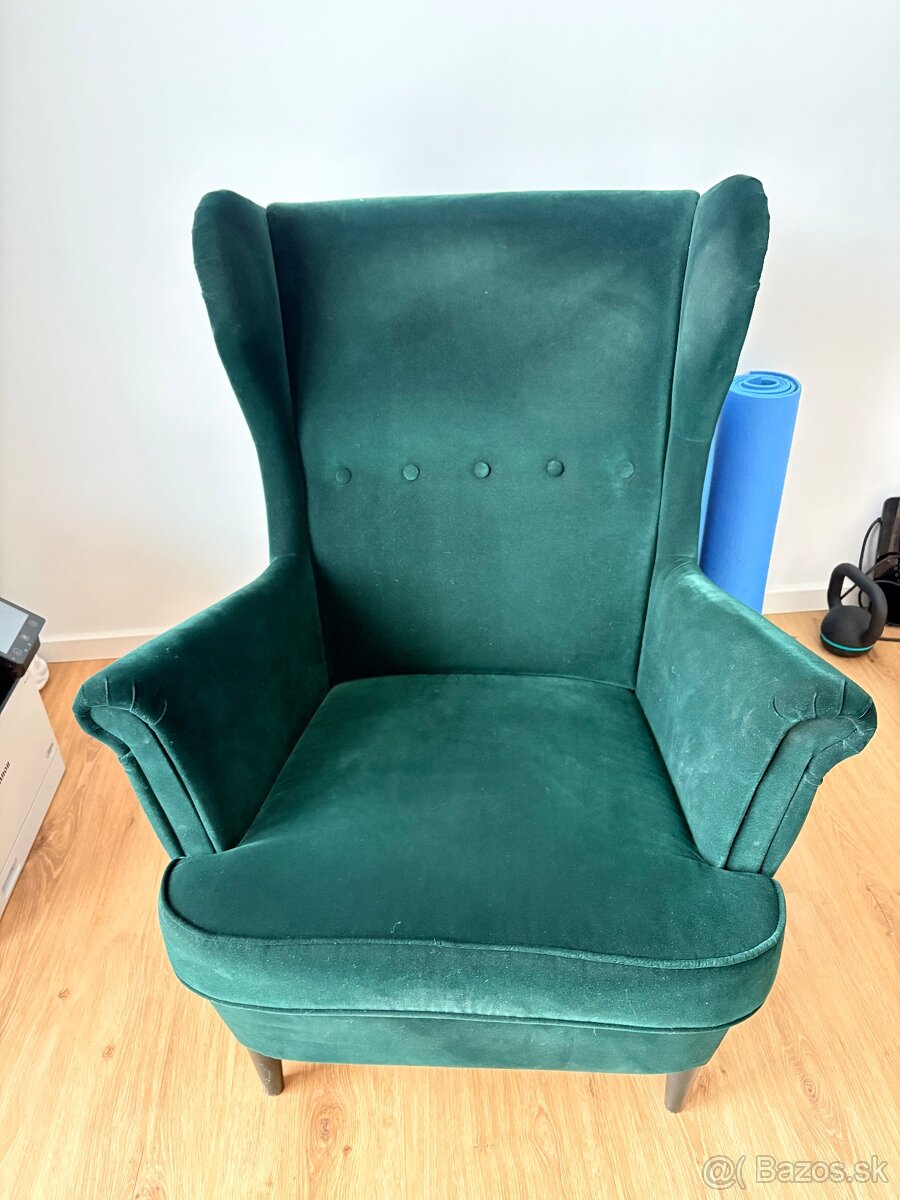 Zelene kreslo z Ikei
