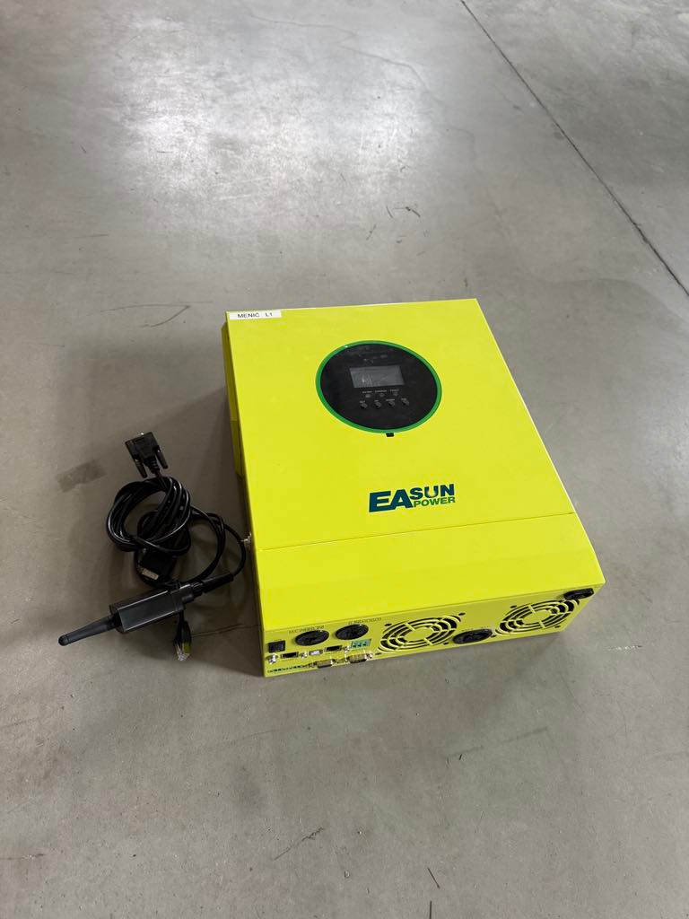 Predám 3ks solárny menič 5,6kw Solar Smx II