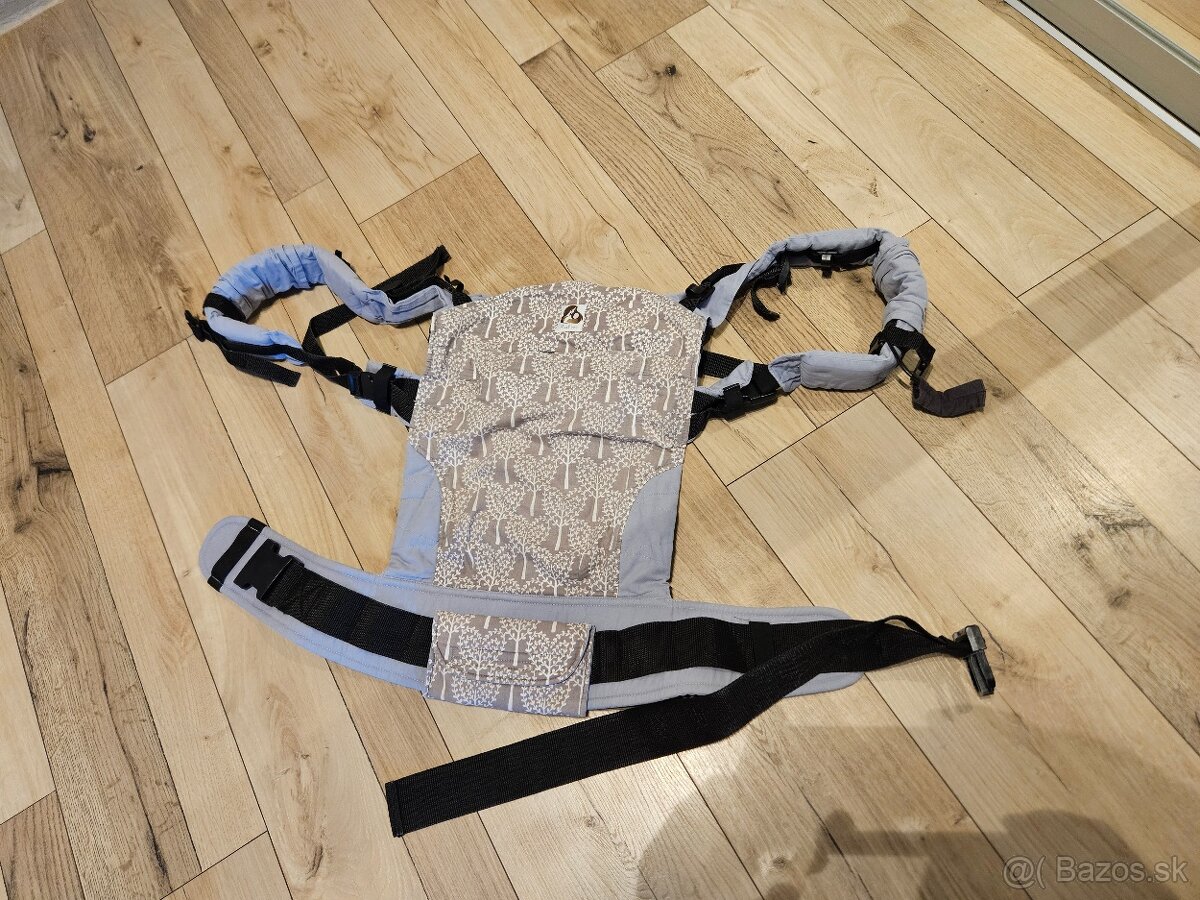 Nosič / klokanka Rischino