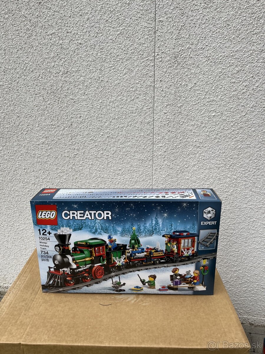 Stavebnica LEGO 10254 Vianočný vláčik