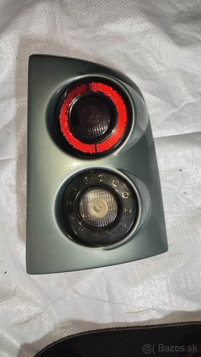 Predám zadné LED svetlá milotec Octavia 1 combi