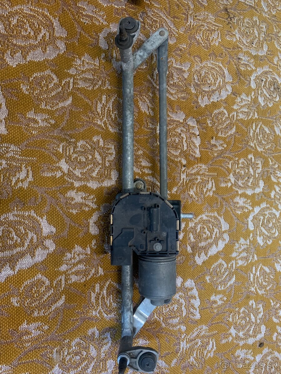 Motorček VW zadný sierač