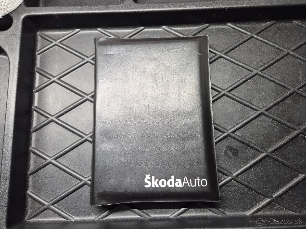 PREDÁM ORIGINÁL NÁVOD / DOKUMENTÁCIU ŠKODA FABIA 1. GEN