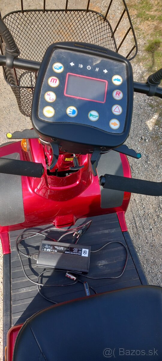 Elektrická motorka pre seniorov