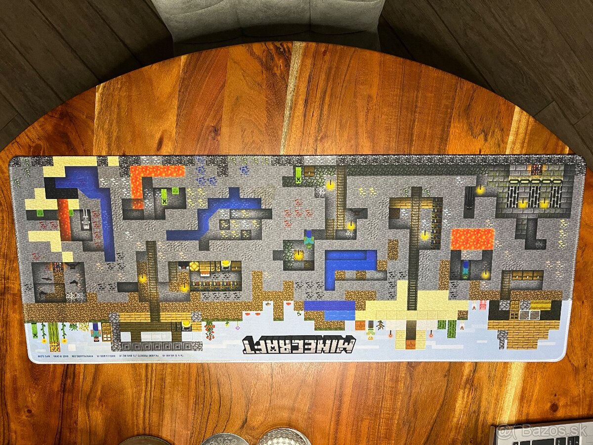 Minecraft World herná podložka na stôl