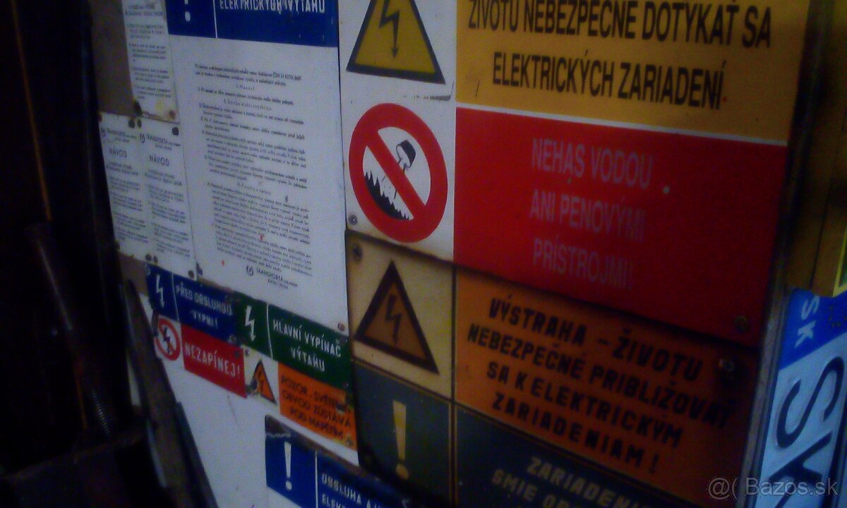 Smaltovane tabuľky