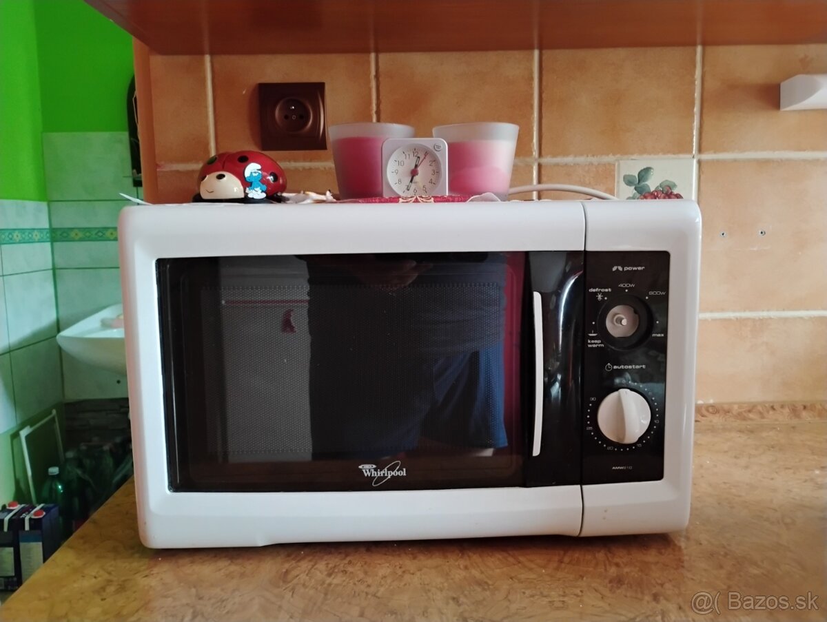 Mikrovlnná rúra