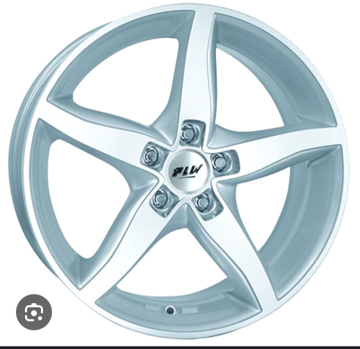 PLW B600 8J R17 et35 5x114,3
