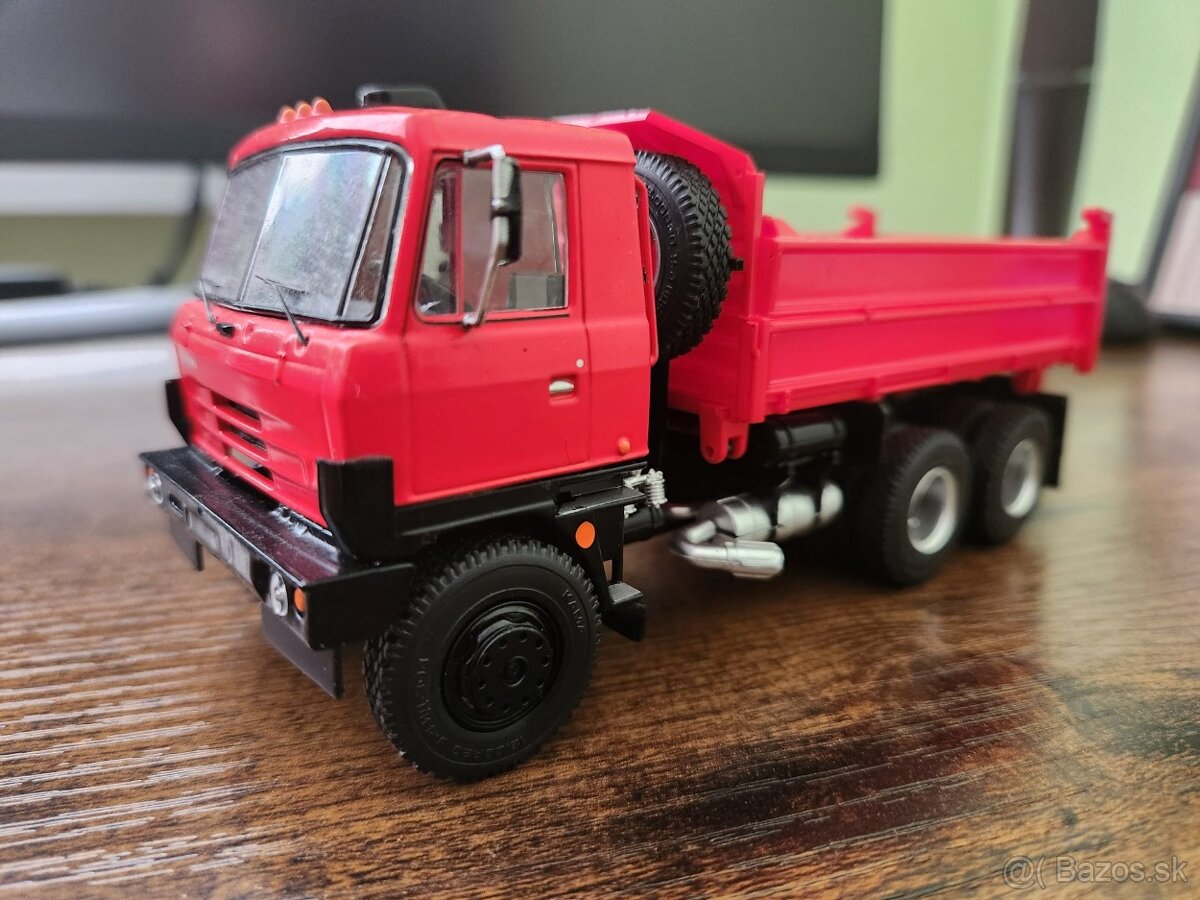 Tatra 815 S3 - 1:43