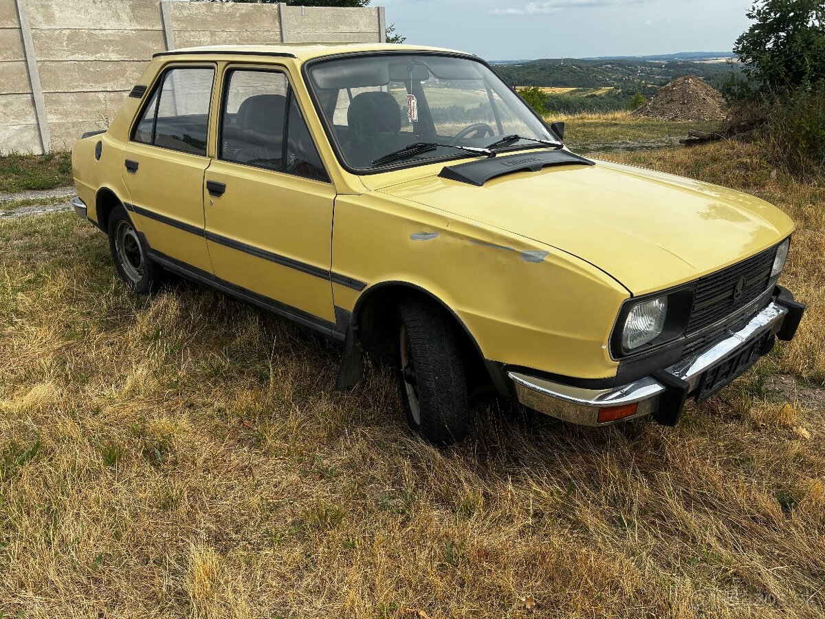Škoda 120L užovka