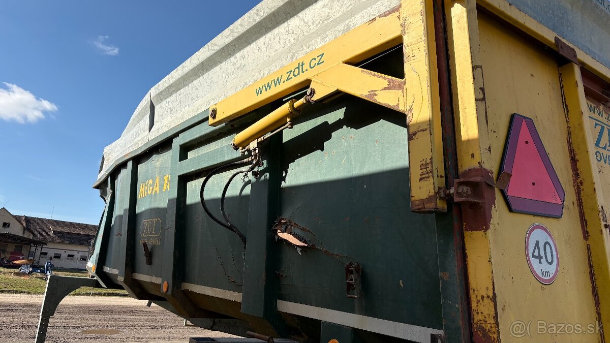 ZDT Mega 18 poškodená