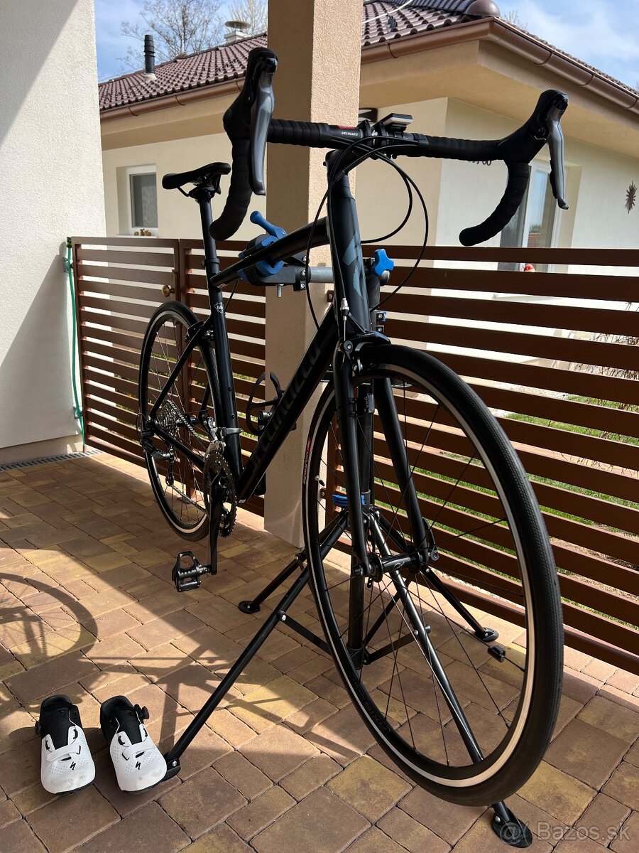 Predám SPECIALIZED cestný bicykel