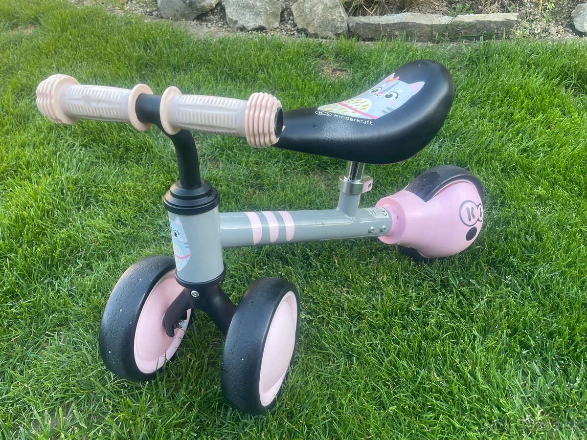 Odrážadlo kinderkraft