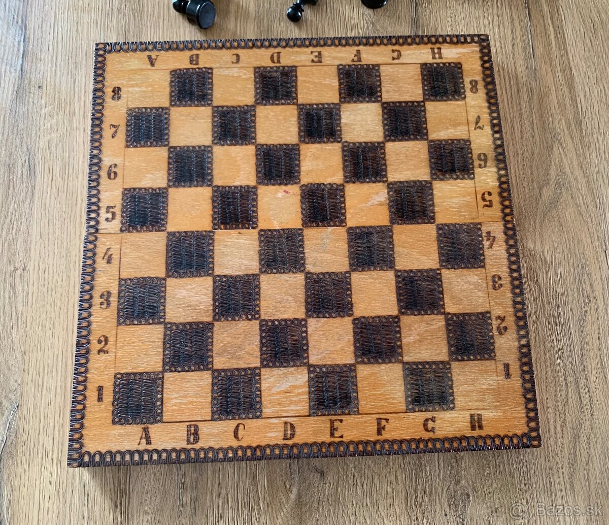 Šach starý drevený